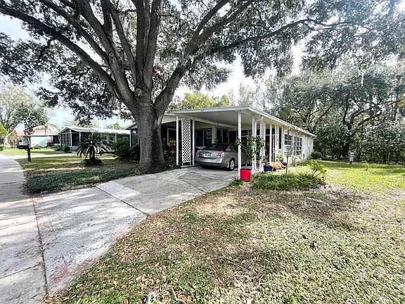 3rd image of 317 Magnolia Hill Dr