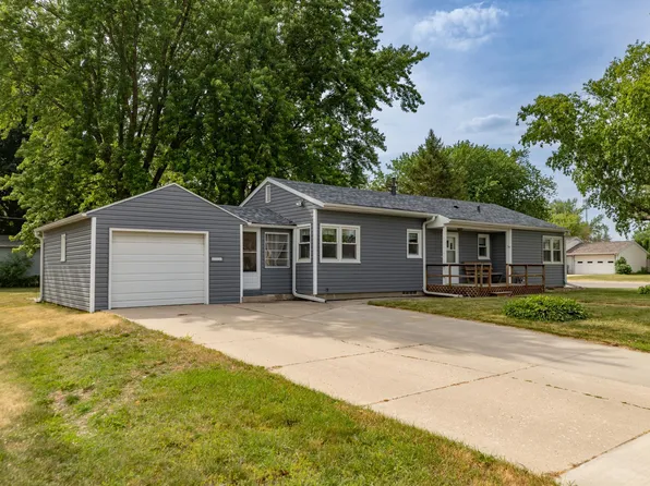 405 5th Ave NW, Kasson, MN 55944