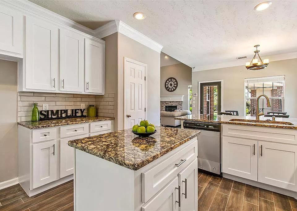 1st image of 14411 Brentshire Ln
