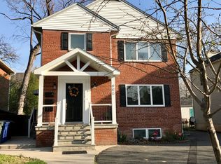 905 22nd St S #A, Arlington, VA 22202