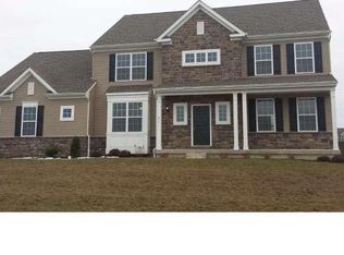 411 Stonebridge Rd, Perkasie, PA 18944