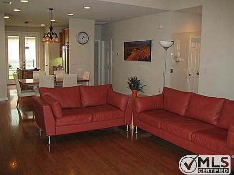 3rd image of 6660 Shady Glen Cir