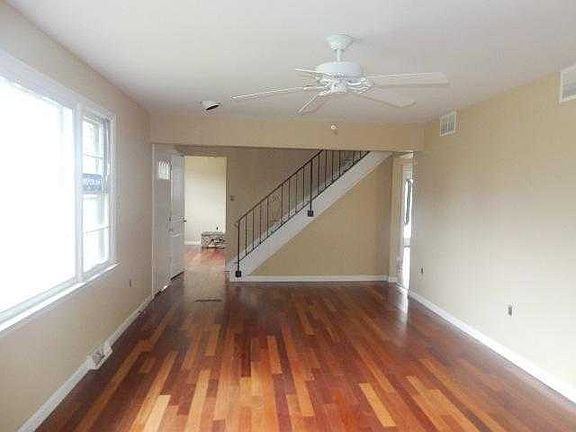 Entrance & Living Room