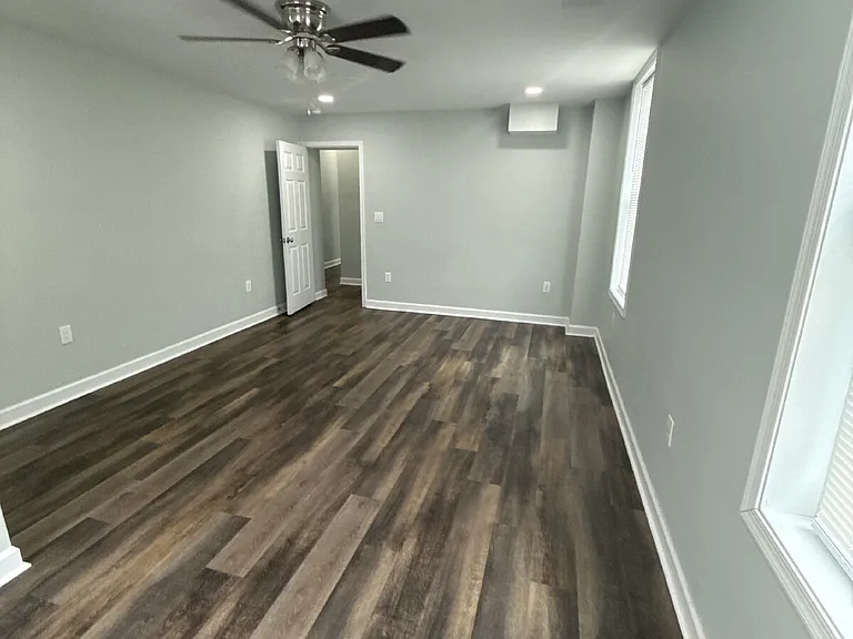 2711 Detroit St #4 — Photo 40