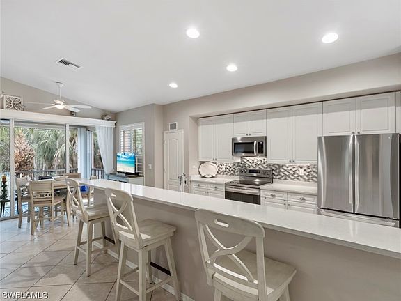 3rd image of 13001 Sandy Key Bnd #1004