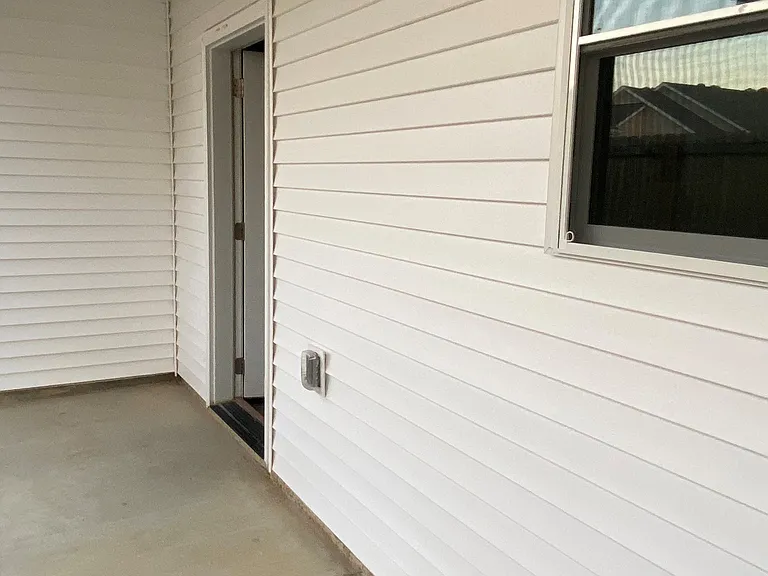 2557 Garden Dr — Photo 18