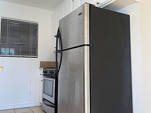 3rd image of 9801 1/2 Tabor St #103