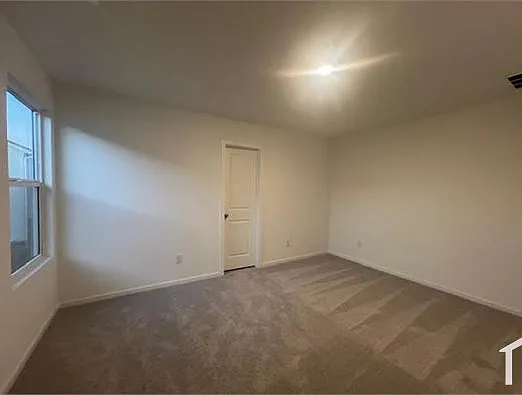 12165 Steeplechase Dr — Photo 10
