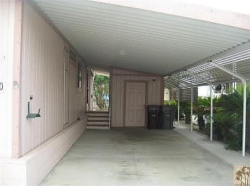 2nd image of 46618 Madison St Spc 60
