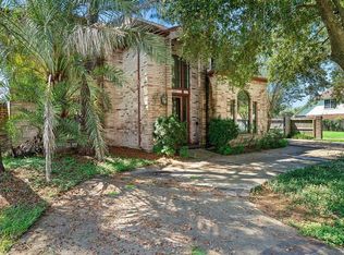 3550 Ashfield Dr, Houston, TX 77082