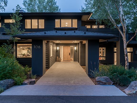 3rd image of 106 Camas Loop W