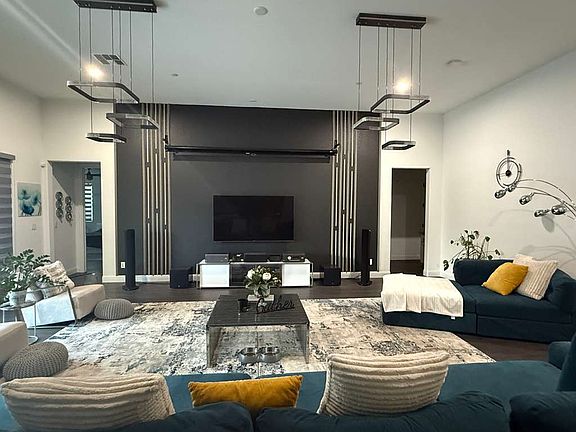 5th image of 2748 Cordelia Ln