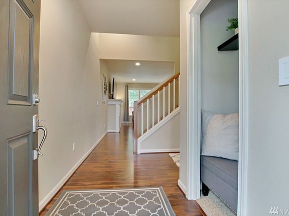 4th image of 8142 165th Street Ct E