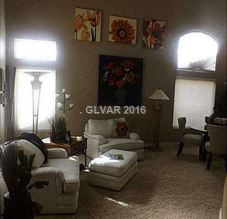 2nd image of 3331 S Park St