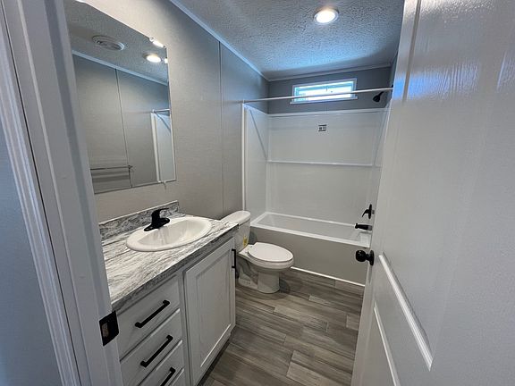 4th image of 7801 Kimberly Dr #203