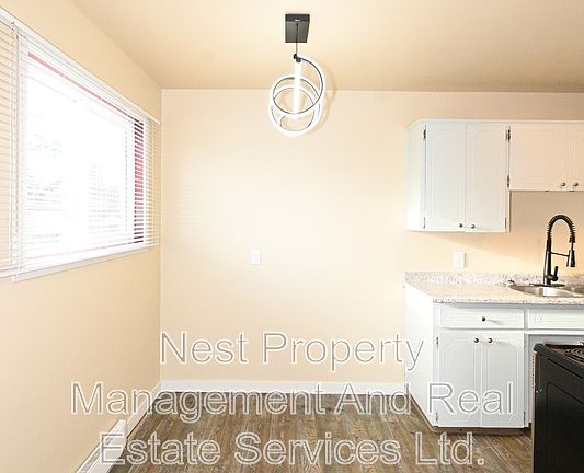 4th image of 139 Conveyor St #4