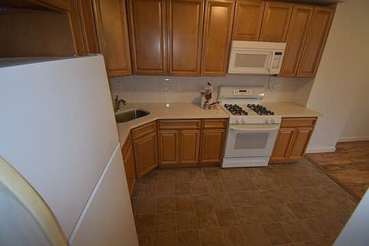 4th image of 61-39 218th St #3A