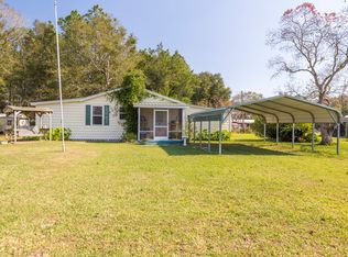 6117 Navarre Ave, Hampton, FL 32044