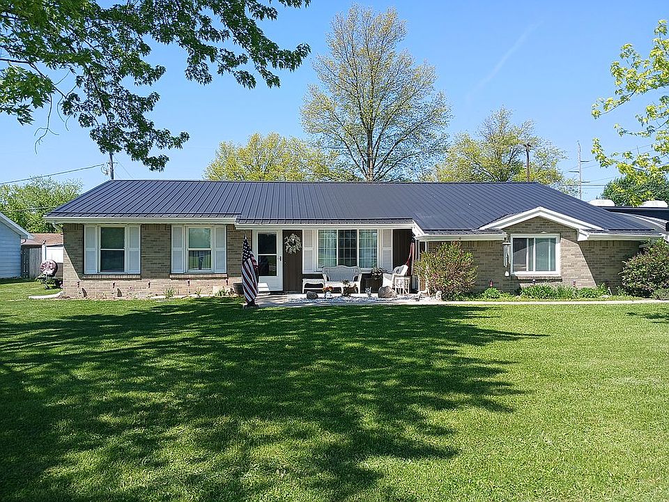 1st image of 1526 Palmer Dr
