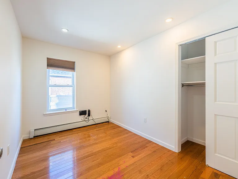 24563 61st Ave #1 — Photo 7