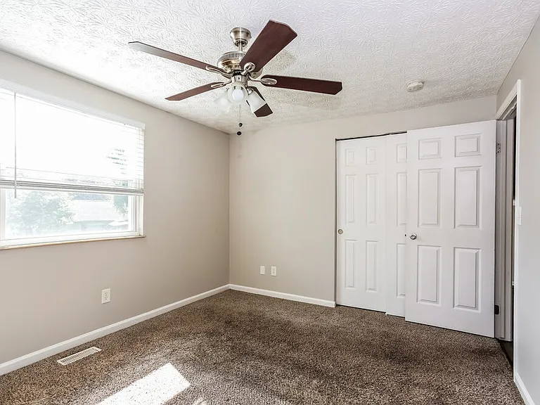2891 Freedom Trl — Photo 12