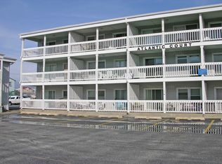 12 72nd St #103, Ocean City, MD 21842