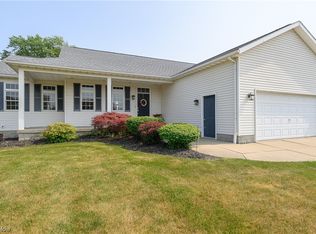 1469 Glenbreigh Cir, Barberton, OH