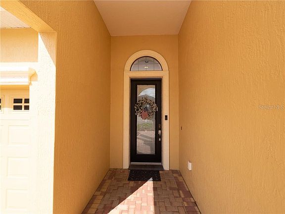 3rd image of 944 Christina Chase Ln