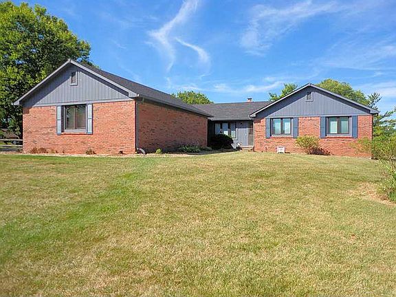2nd image of 7955 Timberwood Ct