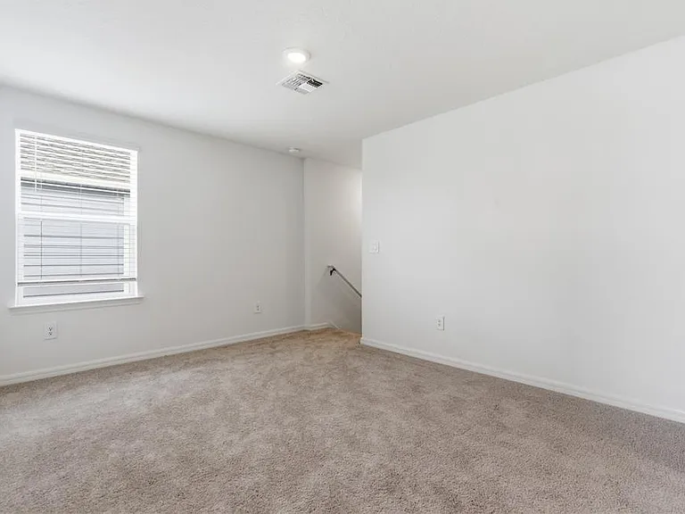 9947 Allendale St — Photo 21