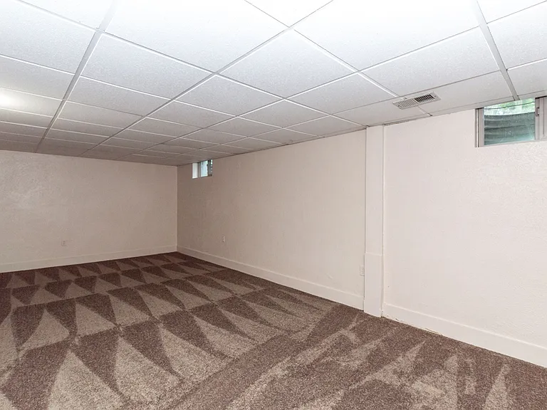 6674 Braun Ct — Photo 19