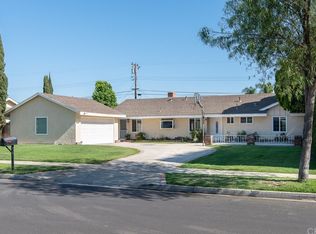 702 E Cumberland Rd, Orange, CA 92865