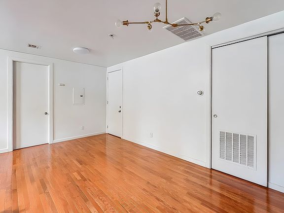 2nd image of 195 Webster Ave APT 3