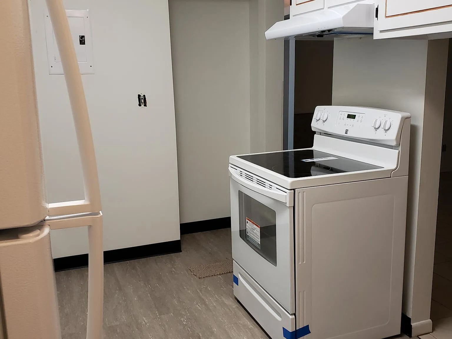 2 bed, 850 sqft, $875 — Photo 1