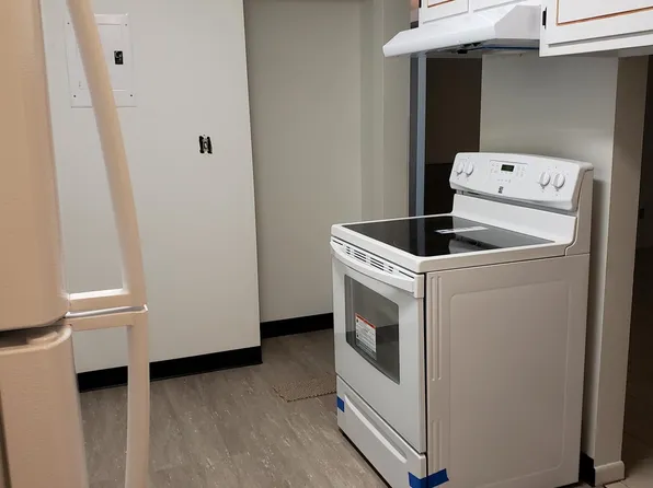 119 1st Ave NE APT 3, Hayfield, MN 55940
