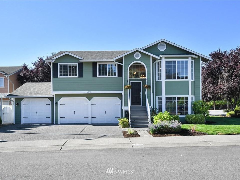 1st image of 13702 45th Dr SE