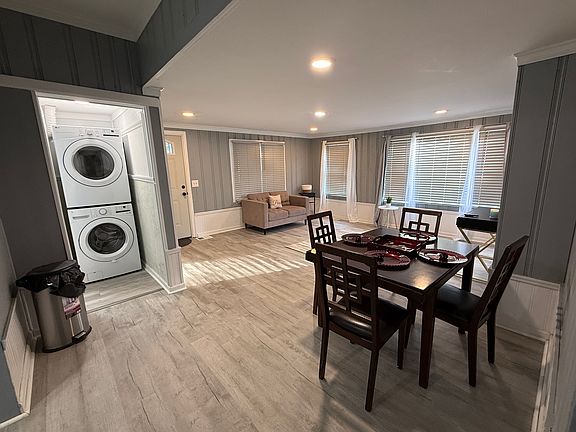3rd image of 2015 Old Edisto Dr
