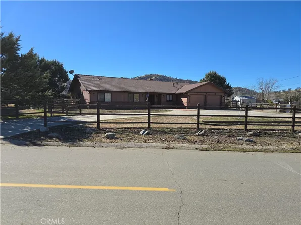 28121 Braeburn Pl, Tehachapi, CA 93561