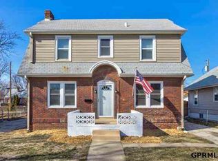 2424 Ida St, Omaha, NE 68112