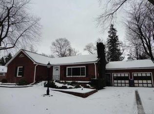 726 East Ave, Lockport, NY 14094