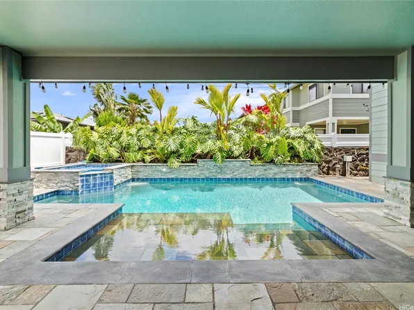 95-227 Hulumoa Pl, Mililani, HI 96789