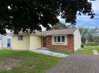 411 Pine St, Bad Axe, MI 48413