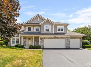 1133 Stonegate Ct, Bartlett, IL 60103