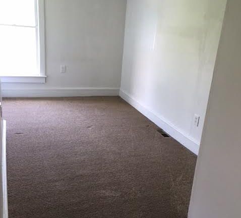 2nd image of 813 Somerstown Ln