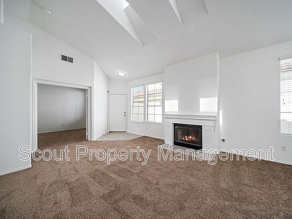 4th image of 29894 Saint Andrews Dr