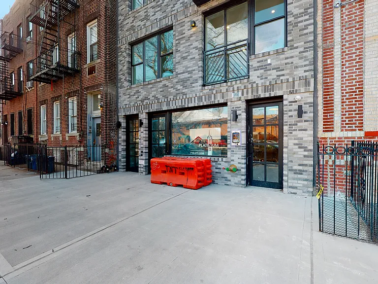 802 Howard Ave #4B — Photo 9
