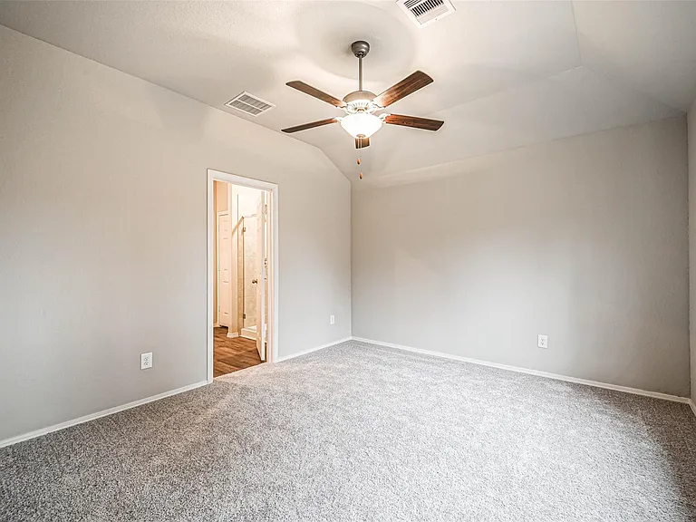 1903 Brushy Cedar Dr — Photo 17