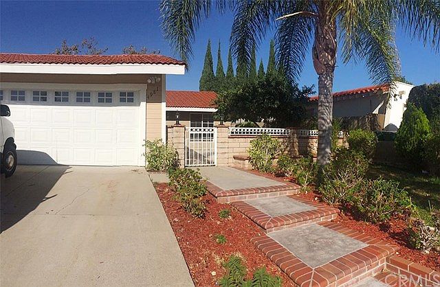 1st image of 4981 Lori Ann Ln