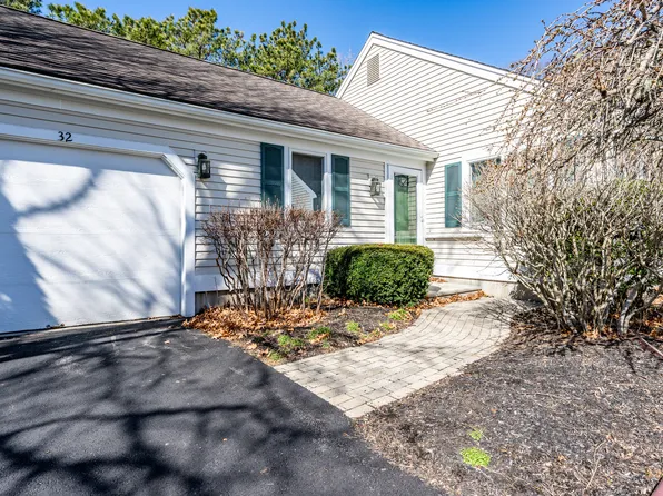 32 Portside Drive, Mashpee, MA 02649