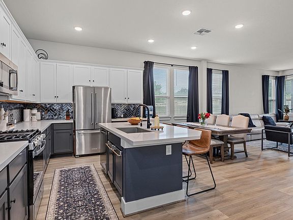 3rd image of 21114 Chestnut Cove